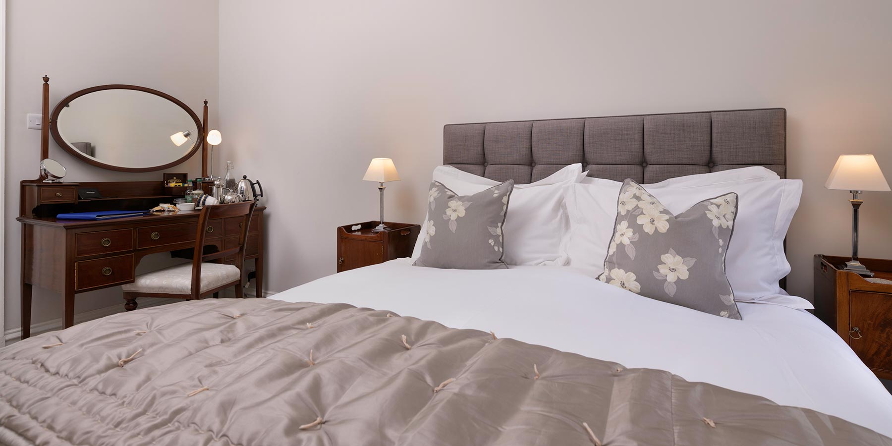 Lys Na Greyne Room 6